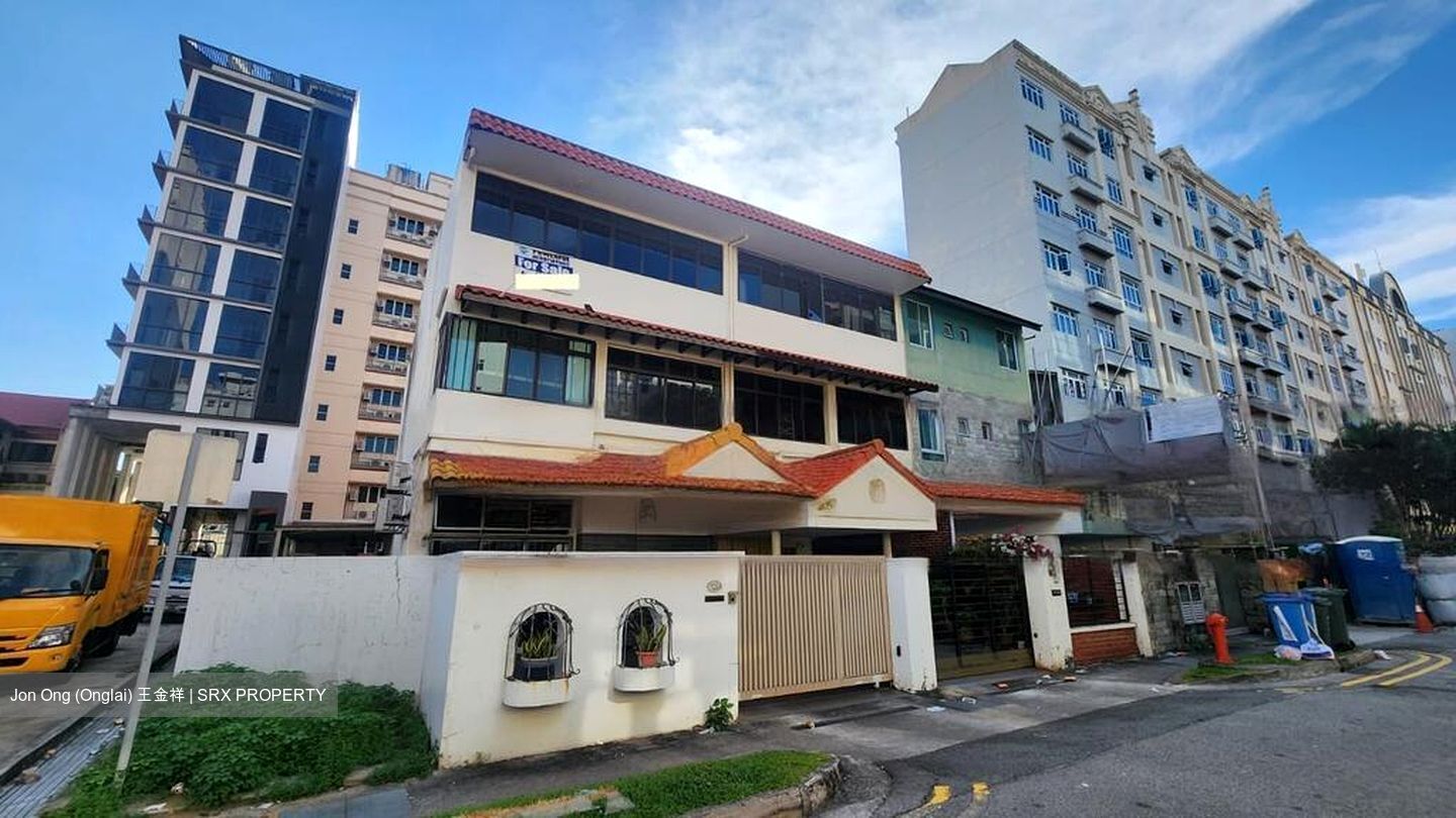 Lorong 6 Geylang (D14), Shop House #477606261